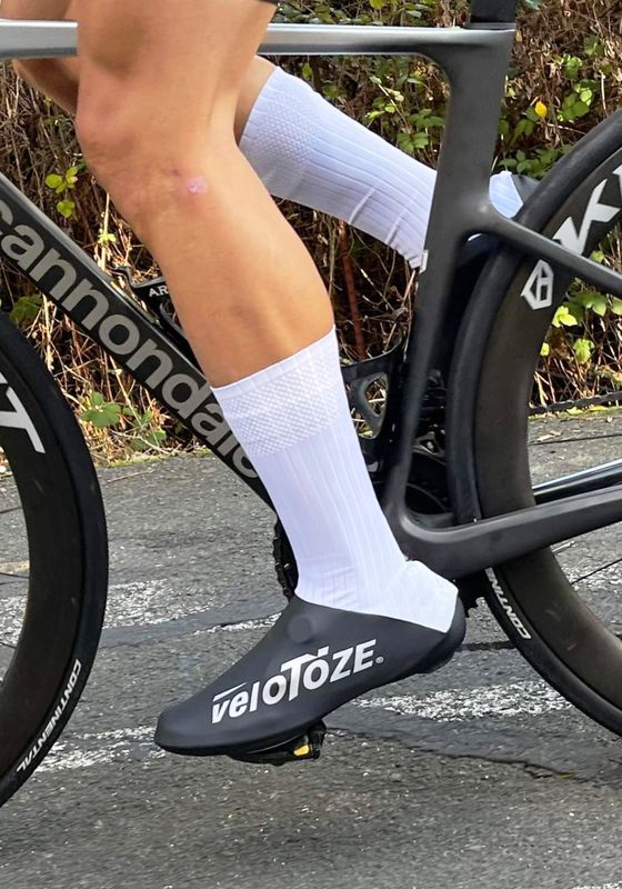 Load image into Gallery viewer, VeloToze Aero Shoe Covers
