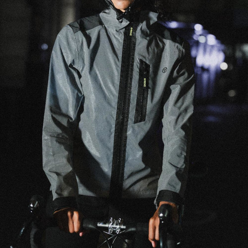Load image into Gallery viewer, Proviz Reflect360+ Apex Women&#39;s Cycling Jacket Detail 5
