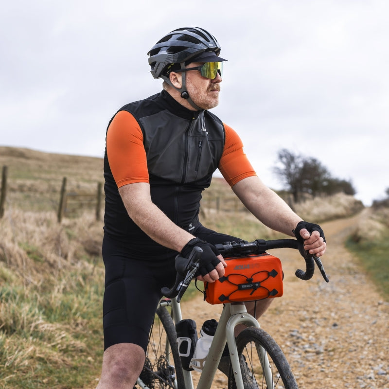 Load image into Gallery viewer, Oxford Aqua Evo Adventure Daytripper Pack Orange - Situation
